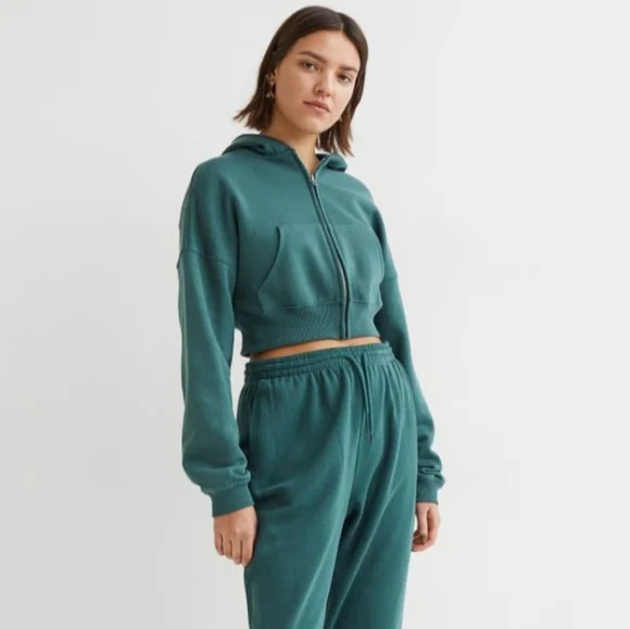 sold 🆕️ NWT H&M Hooded Crop Sweatshirt Jacket in 'Green' - Picture 2 of 8